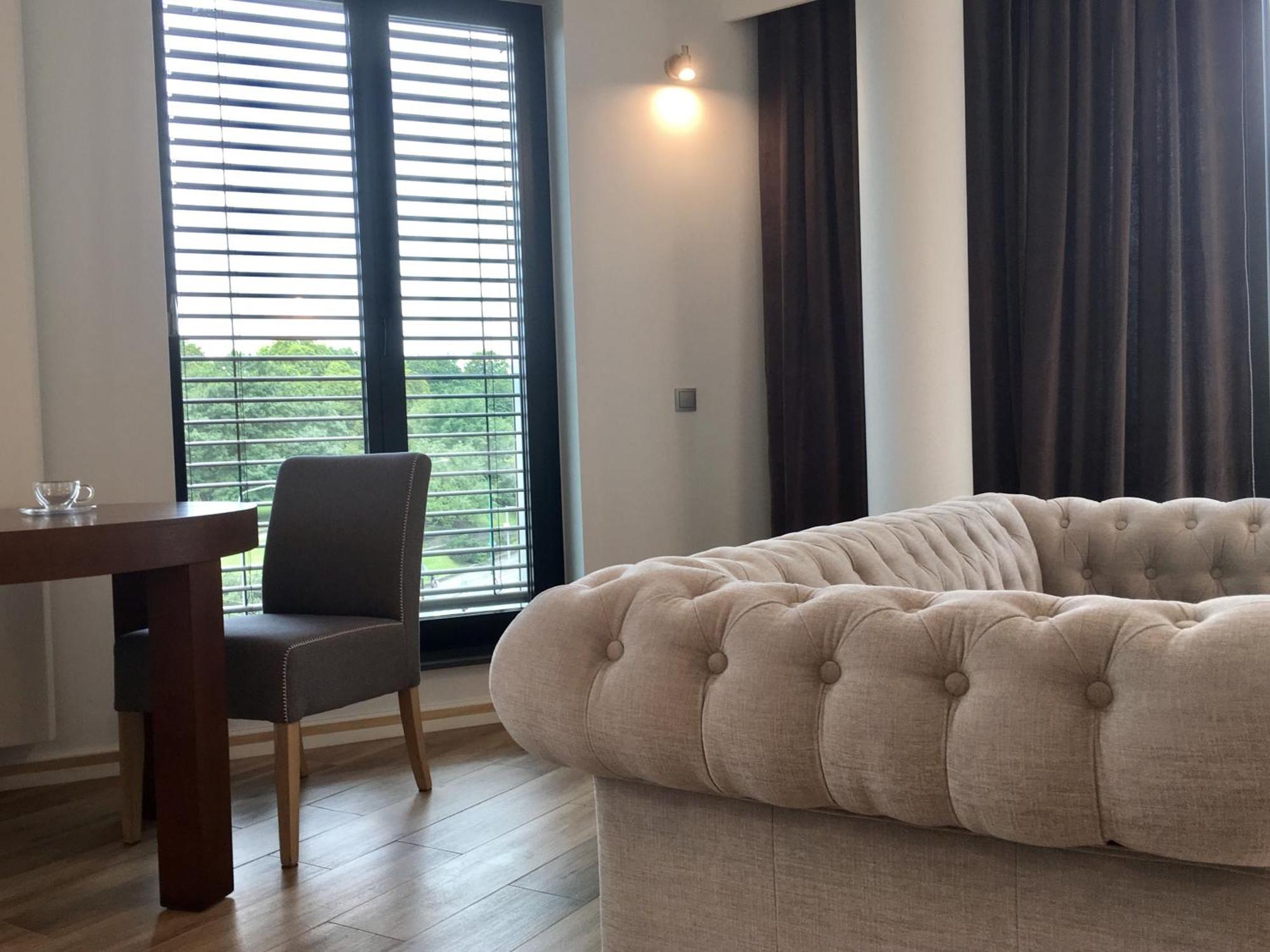 Fractal Guest Rooms - Poznan Centrum Andersia Square & Old Town Exterior foto